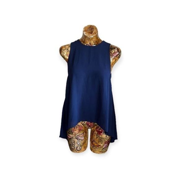 Aryeh blue sleeveless tunic top small - Picture 1 of 8